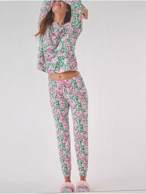 Lilly Pulitzer, NWTs panda Pink & Green cloud jersey pj Set sz XXS